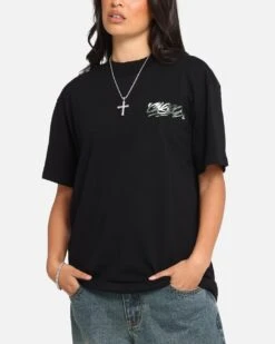 Carre Tag Mockneck T-Shirt Black -Culture Kings 02054155 YB001 womens 0080