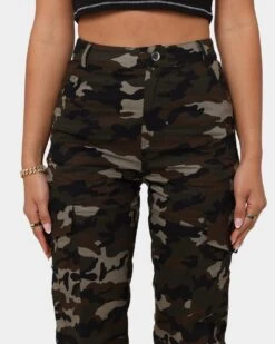 XXIII Women's Camo Cargo Stretch Pant Camo -Culture Kings 03007233 YC001 womens 0070 4aa36c29 9dc3 4a40 a6b5 2f6c7c296c54