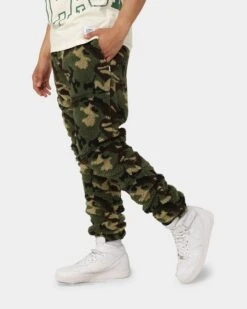 Carre C-Class Polar Fleece Track Pants Woodland Camo 16 Carre C-Class Polar Fleece Track Pants Woodland Camo -Culture Kings 03008436 YC040 mens 060