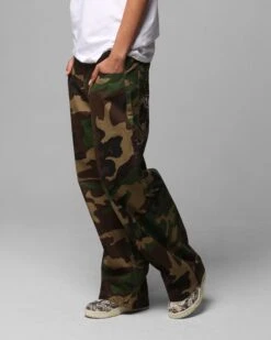Loiter Collateral Baggy Jeans Woodland Camo -Culture Kings 03012908 YC040 womens 00060