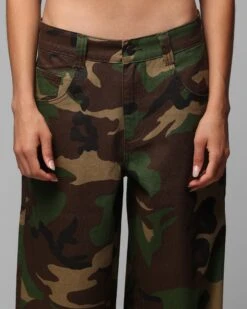 Loiter Collateral Baggy Jeans Woodland Camo -Culture Kings 03012908 YC040 womens 00070