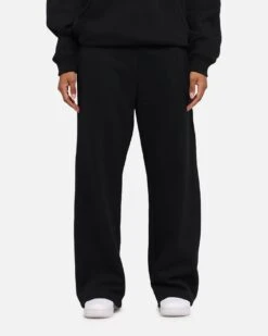 Carre Grit Trackpants Black