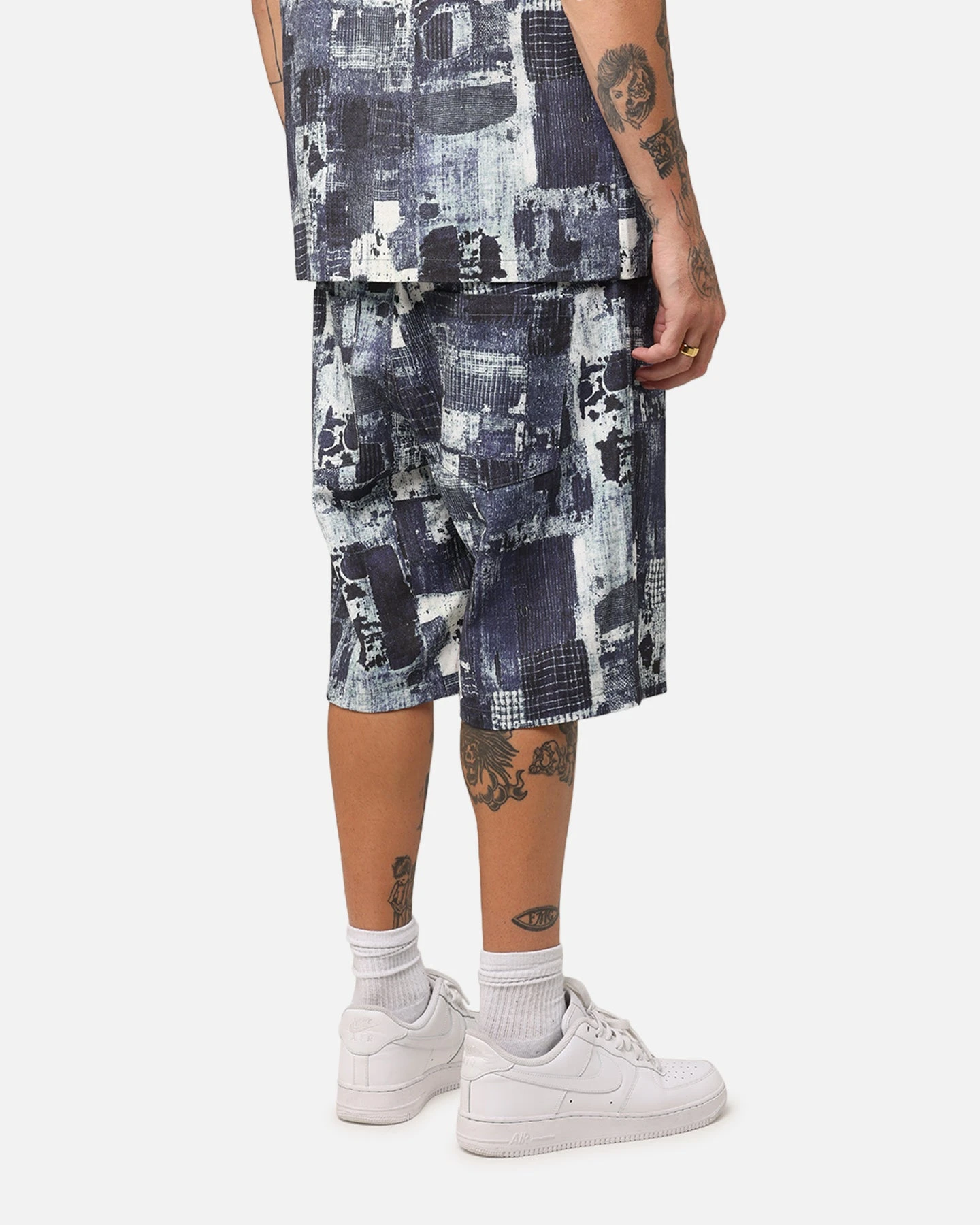 XXIII Printed Denim Patch Jorts Blue 7 XXIII Printed Denim Patch Jorts Blue - Image 5