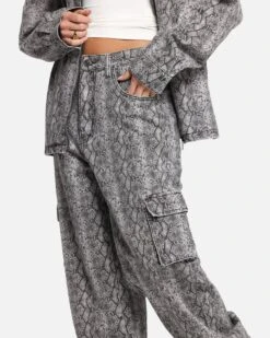 XXIII Snake Skin Cargo Pants Black Snake Print -Culture Kings 03013502 YB927 womens 0030