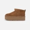 Ugg Boots Women's Classic Ultra Mini Platform Chestnut -Culture Kings 05010848 YC060 default 0010