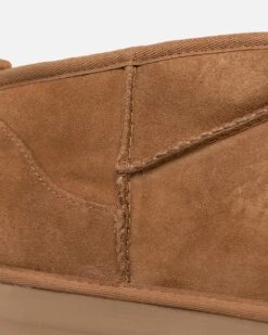 Ugg Boots Women's Classic Ultra Mini Platform Chestnut -Culture Kings 05010848 YC060 default 0070