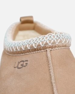 Ugg Boots Women's Tazz Sand -Culture Kings 05012312 YS214 default 0060