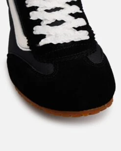 Vans Women's Super Lowpro Black/White -Culture Kings 05013076 YB012 default 0070