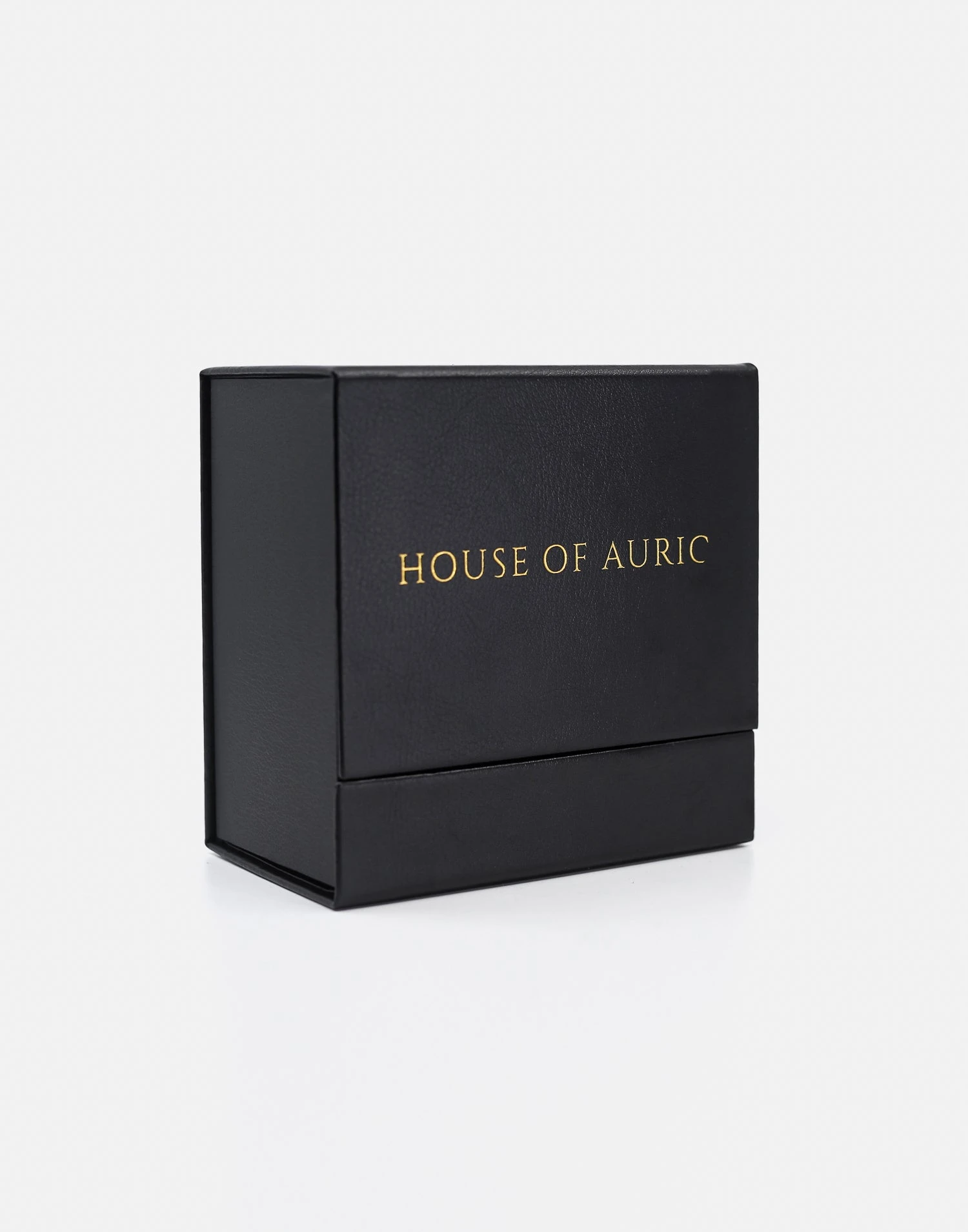 House Of Auric Cuban Link 10mm 9" Bracelet 10k Gold 9 House Of Auric Cuban Link 10mm 9" Bracelet 10k Gold - Image 7