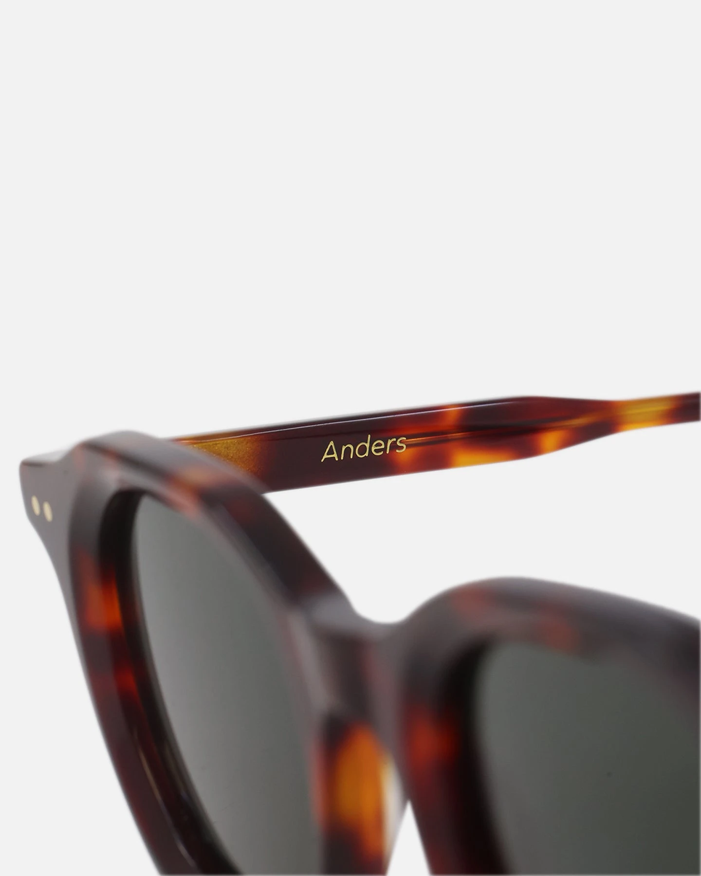 Nuqe Anders Sunglasses Tort/Green/Gold 10 Nuqe Anders Sunglasses Tort/Green/Gold - Image 8