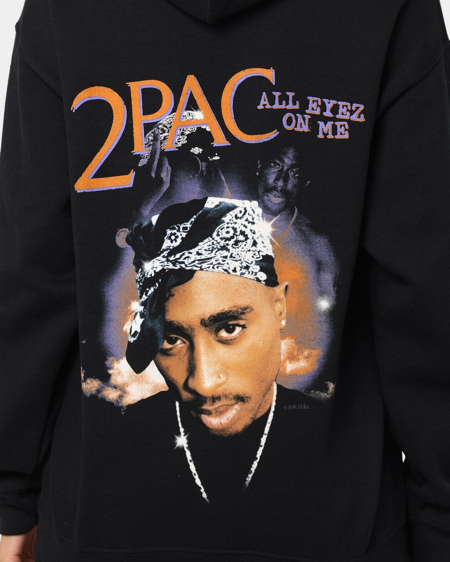 Tupac All Eyes Bandana Hoodie Black 7 Tupac All Eyes Bandana Hoodie Black - Image 5
