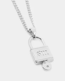 Saint Morta Locked And Found Chain White Gold -Culture Kings 09000577 YW101 default 0030