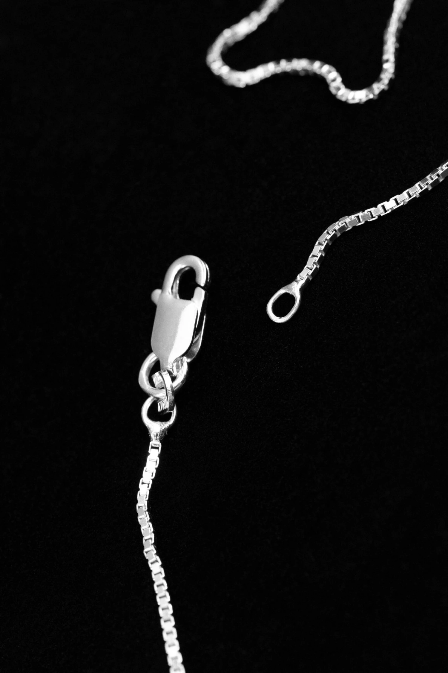 House Of Auric Micro Box Chain Sterling Silver 6 House Of Auric Micro Box Chain Sterling Silver - Image 4