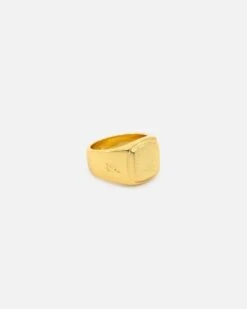Saint Morta Orlando Signet Ring Gold -Culture Kings 09001439 YG200 default 0000030 cebc82a4 4285 410c b685 ebd7818ad489