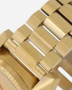 Nixon Corporal SMU Watch Gold/Gold -Culture Kings 09001507 YG206 default 00080 630fb6c4 36b4 4479 b140 b099360b3976