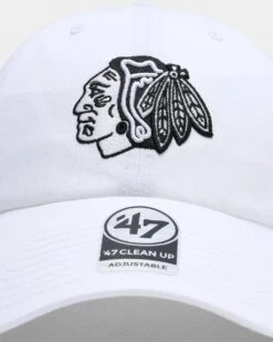 '47 BRAND 47 Brand Chicago Blackhawks Clean Up Strapback White/Black -Culture Kings 195000265150 default 0060