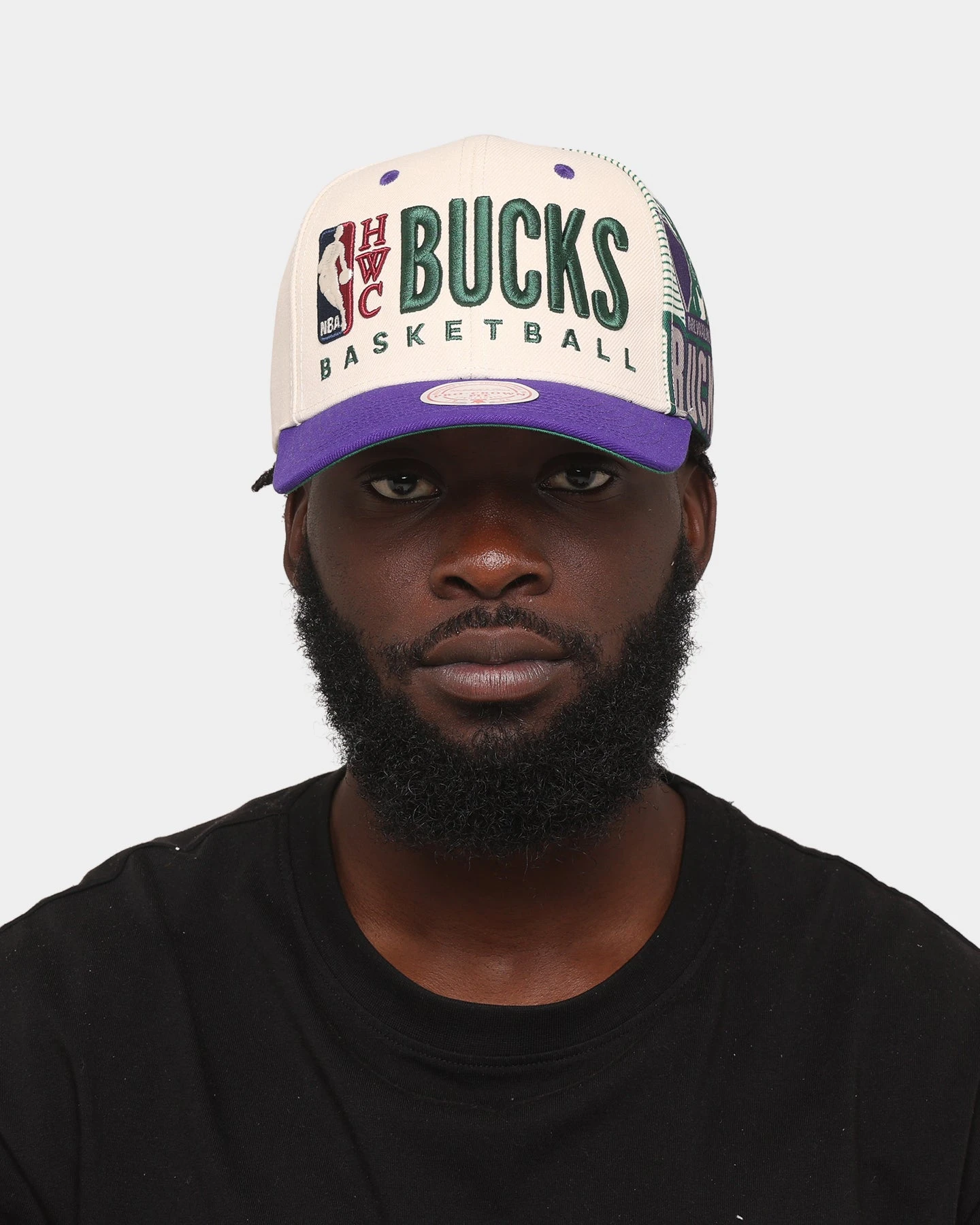 Mitchell & Ness Milwaukee Bucks '90s Training Camp' Pro Crown Snapback Cream 3 Mitchell & Ness Milwaukee Bucks '90s Training Camp' Pro Crown Snapback Cream