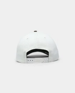 New Era Pittsburgh Pirates 'Cereal' 9FORTY A-Frame Snapback Chrome White/Walnut -Culture Kings 196313140042 default 0020