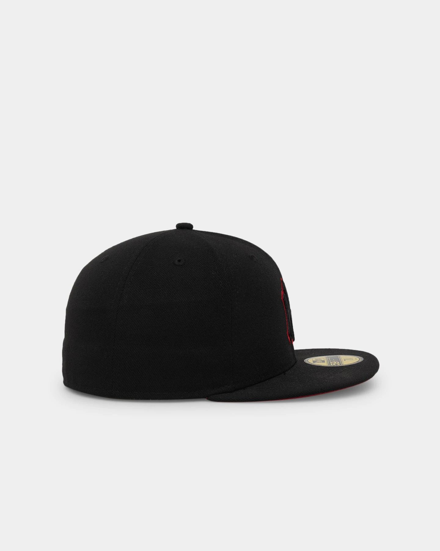 New Era New York Yankees "Scarlet Bottom" 59FIFTY Fitted Black/Scarlet 5 New Era New York Yankees "Scarlet Bottom" 59FIFTY Fitted Black/Scarlet - Image 3