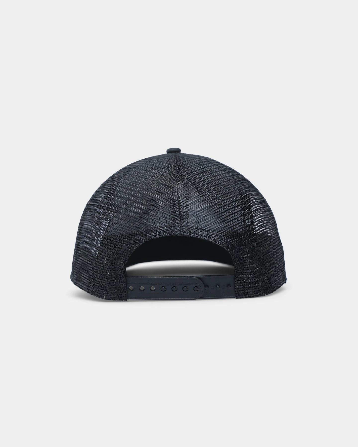 New Era Atlanta Braves 'Black Stone' Prolight Golfer Trucker 5 New Era Atlanta Braves 'Black Stone' Prolight Golfer Trucker - Image 3