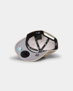 New Era Oakland Raiders 'Classic Corduroy' 9FORTY A-Frame Snapback Chrome -Culture Kings 196500153381 default 0060 60a74725 827f 48b2 8d6a 62a6e4dc0b35