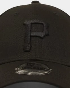 New Era Pittsburgh Pirates 'Black On Black' 9FORTY Casual Strapback Black/Black -Culture Kings 196819011426 default 0050