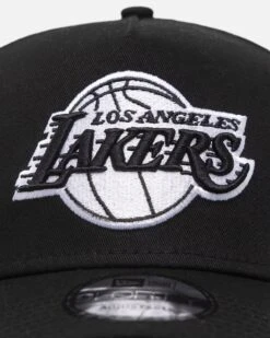New Era Los Angeles Lakers 'Black/White' 9FORTY A-Frame Snapback Black/White -Culture Kings 196819011891 default 000050