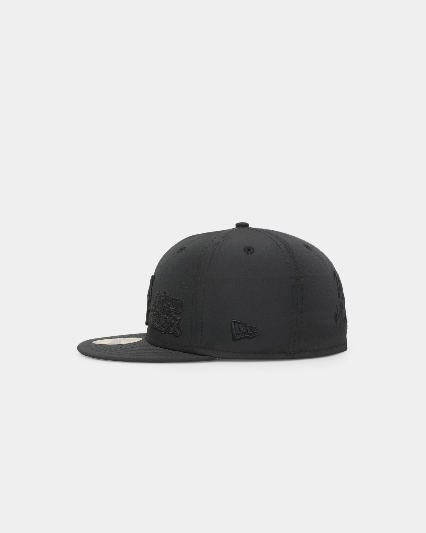 New Era New York Mets 'Triple Black Multi Logo Prolight' World Series 59FIFTY Fitted Black/Black 6 New Era New York Mets 'Triple Black Multi Logo Prolight' World Series 59FIFTY Fitted Black/Black - Image 4
