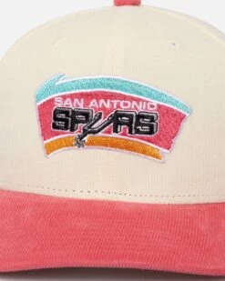 Mitchell & Ness San Antonio Spurs Go Team Go OG Corduroy Snapback Light Cream/Hot -Culture Kings 197507535569 default 0020