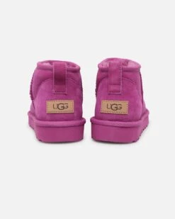 Ugg Boots Women's Classic Ultra Mini Mango -Culture Kings 197634000732 default 0030