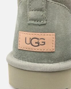 Ugg Boots Women's Classic Ultra Mini Clover -Culture Kings 197634000961 default 0070