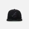 New Era Atlanta Braves Golfer Pre-Curved Snapback Black/OTC