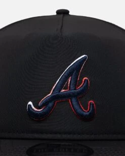 New Era Atlanta Braves Golfer Pre-Curved Snapback Black/OTC -Culture Kings 197882457647 default 0050