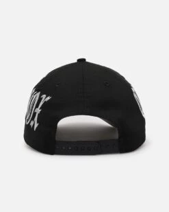 New Era Chicago White Sox 'Gothic Script' 9FORTY A-Frame Snapback Black/Grey -Culture Kings 198059973809 default 0020