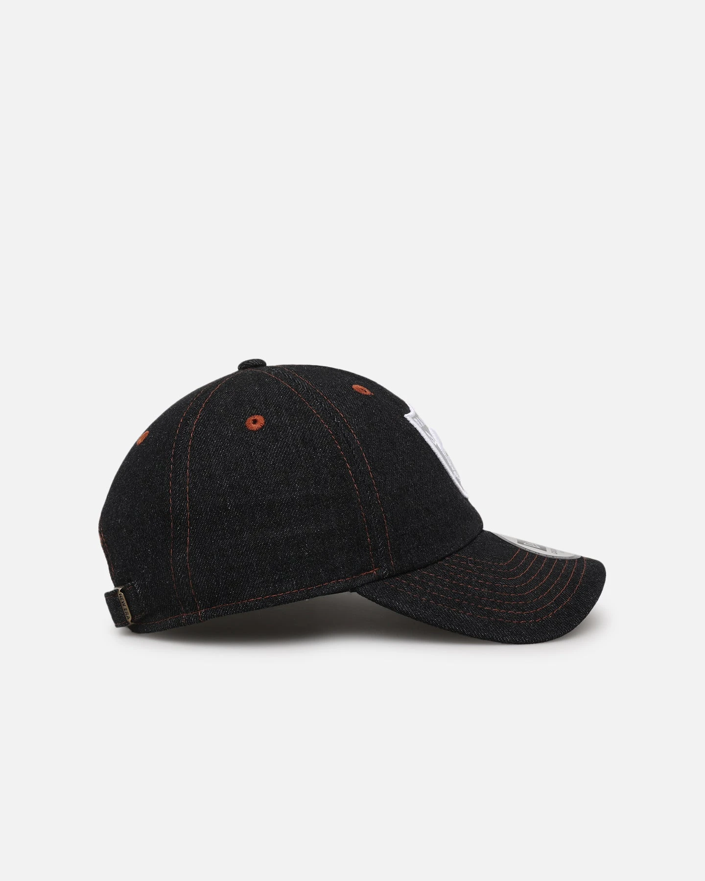 New Era Las Vegas Raiders "Black Denim" Classic Casual Strapback Black Denim/Rust Contrast 7 New Era Las Vegas Raiders "Black Denim" Classic Casual Strapback Black Denim/Rust Contrast - Image 5