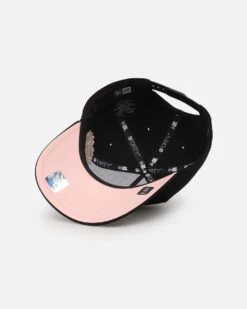 New Era Las Vegas Raiders 'Satin Flower' 9FORTY A-Frame Snapback Black/Pink -Culture Kings 198580300051 default 0060