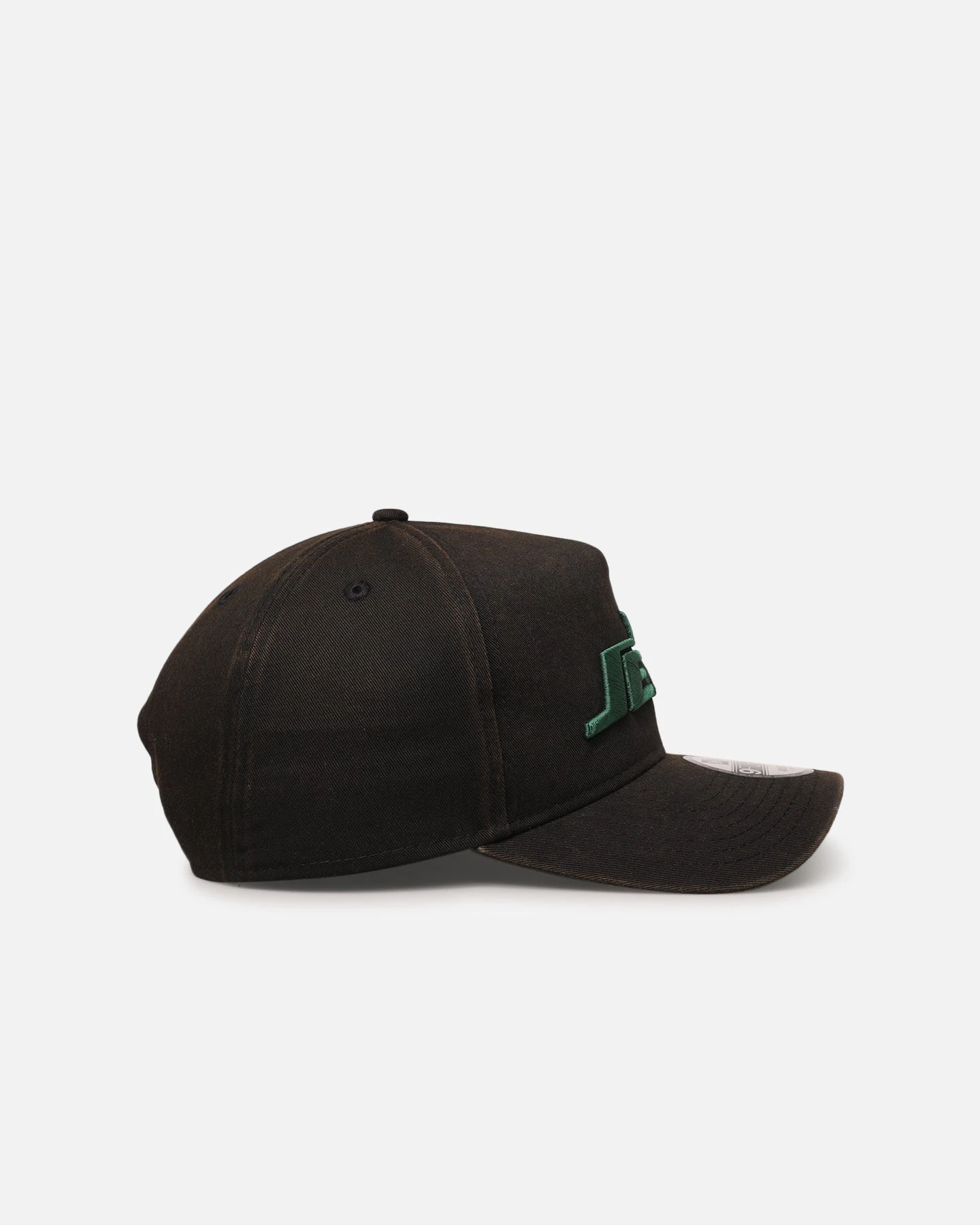 New Era New York Jets 'Sunbleached' 9FORTY A-Frame Snapback Washed Black 5 New Era New York Jets 'Sunbleached' 9FORTY A-Frame Snapback Washed Black - Image 3