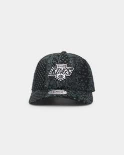 Majestic Athletic Los Angeles Kings Paisley Crest Pro-Crown Snapback Black